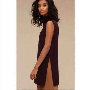 Aritzia Wilfred Durandal  Funnel Neck Tunic Sweater